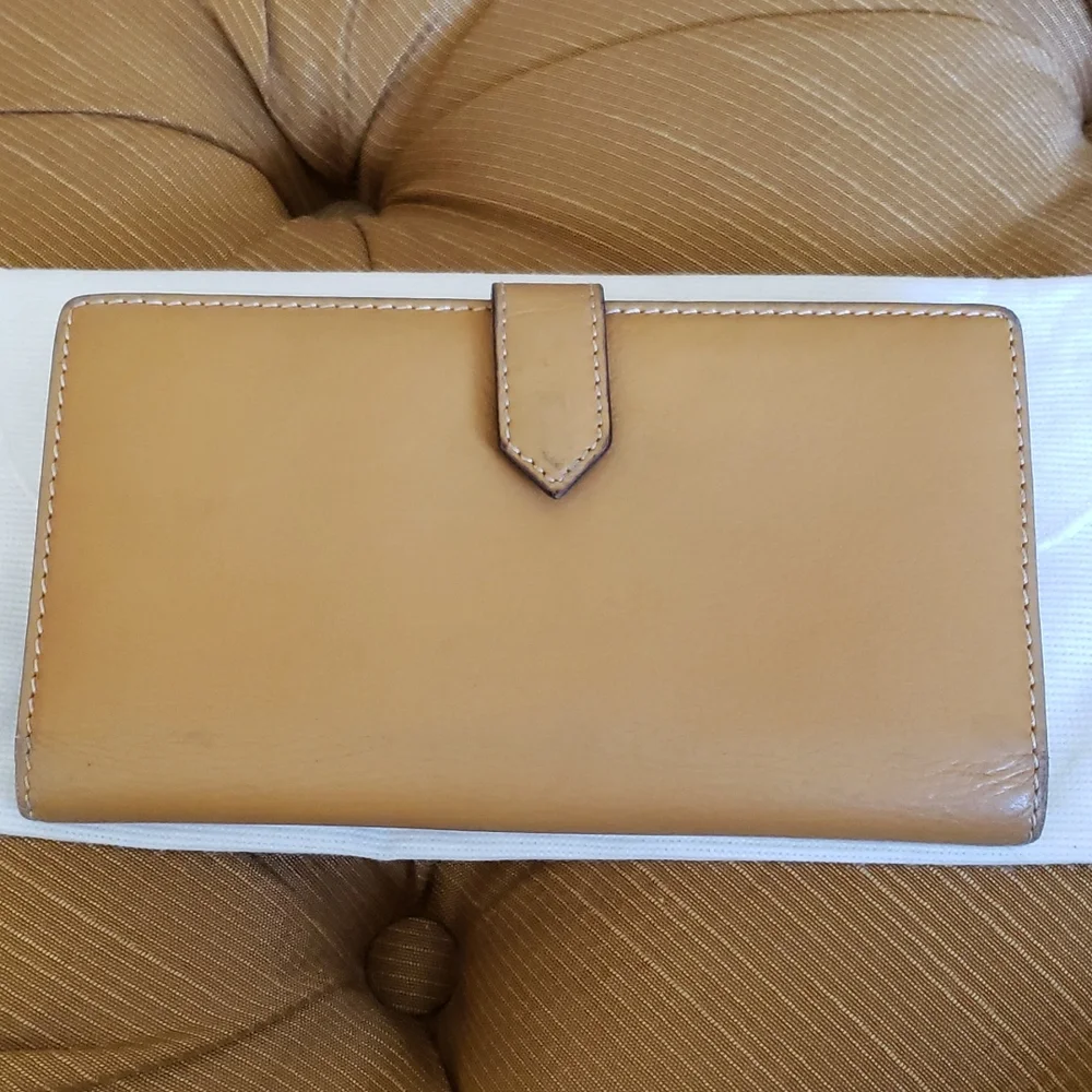 Christian Dior wallet